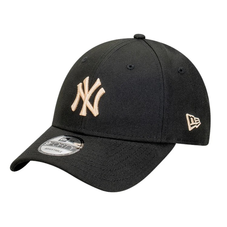 Beanies & Headbands with Mosaic Patterns-New Era New York Yankees 9FORTY - Black /Oatmilk