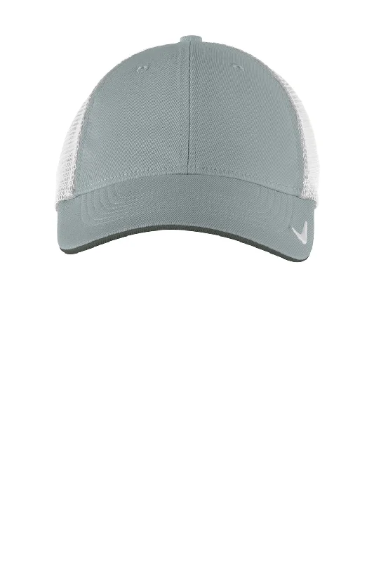 Mens hats for late nights-Nike Mens Dri-Fit Moisture Wicking Stretch Fit Hat - Cool Grey/White