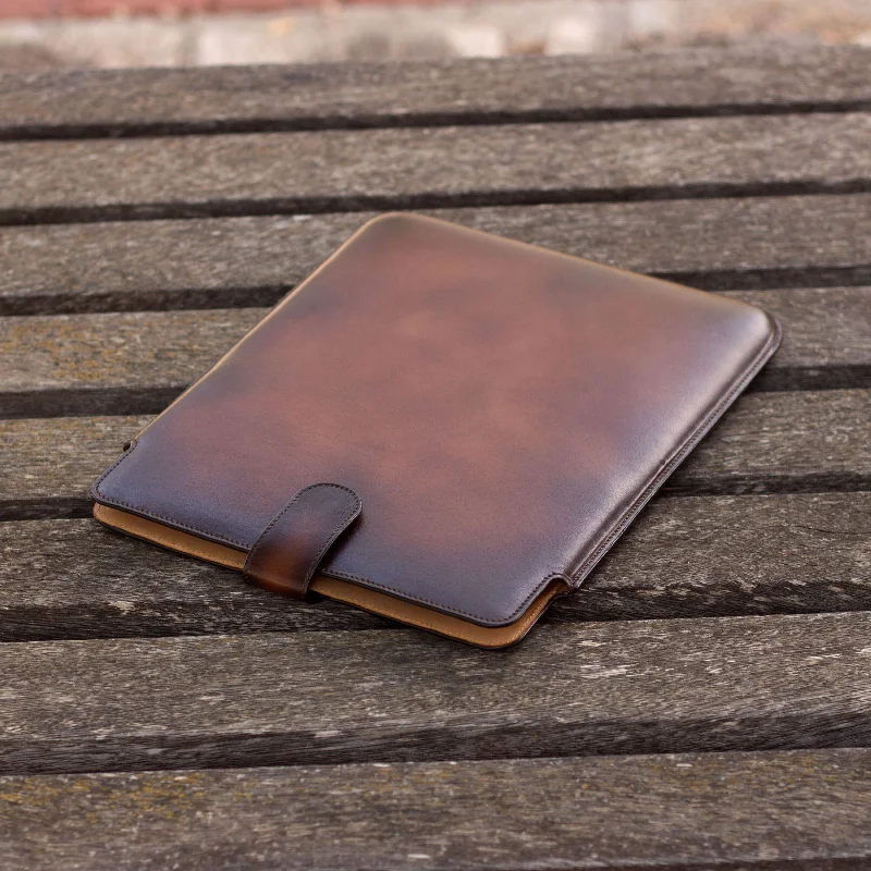 Mens hats for lazy days-DapperFam Luxe Men's iPad Case in Cognac Painted Calf