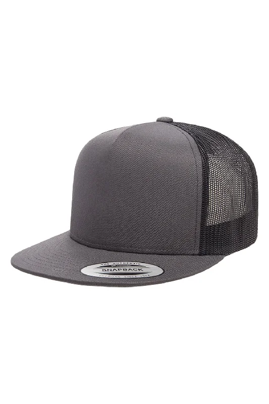 Mens hats for casual strolls-Yupoong Mens 5 Panel Classic Snapback Trucker Hat - Charcoal Grey/Black